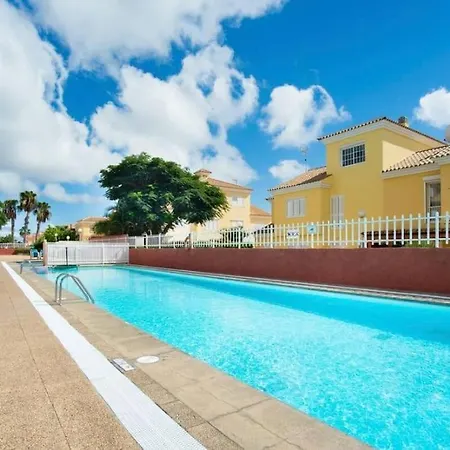 Apartment “brisas Del Mar” Maspalomas 10 Minutes. *